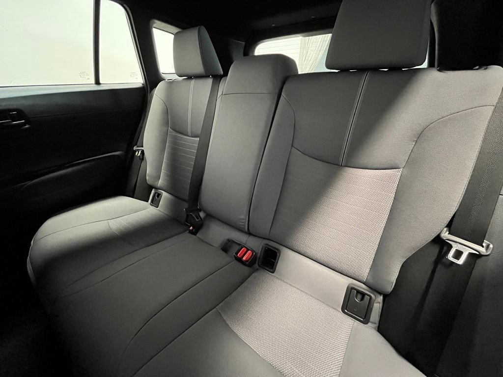 Used 2025 Toyota Corolla Cross AWD Hybrid image 14