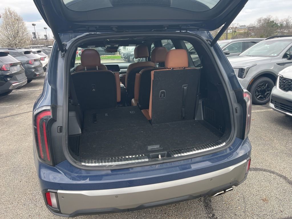 Certified 2023 Kia Telluride SX Prestige X-Line image 10