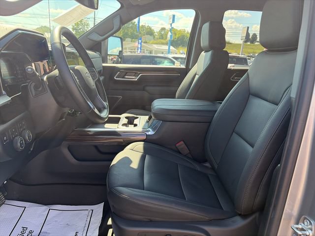 Used 2026 Chevrolet Silverado 2500 LT w/ Trail Boss Package AWD/4WD image 9