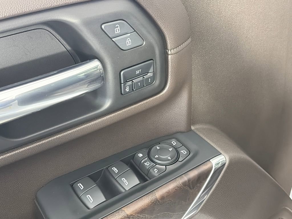 Used 2023 GMC Sierra 2500 Denali w/ Denali Ultimate Package image 25