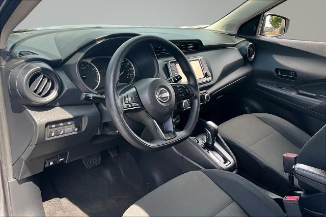 Used 2024 Nissan Kicks S FWD image 16