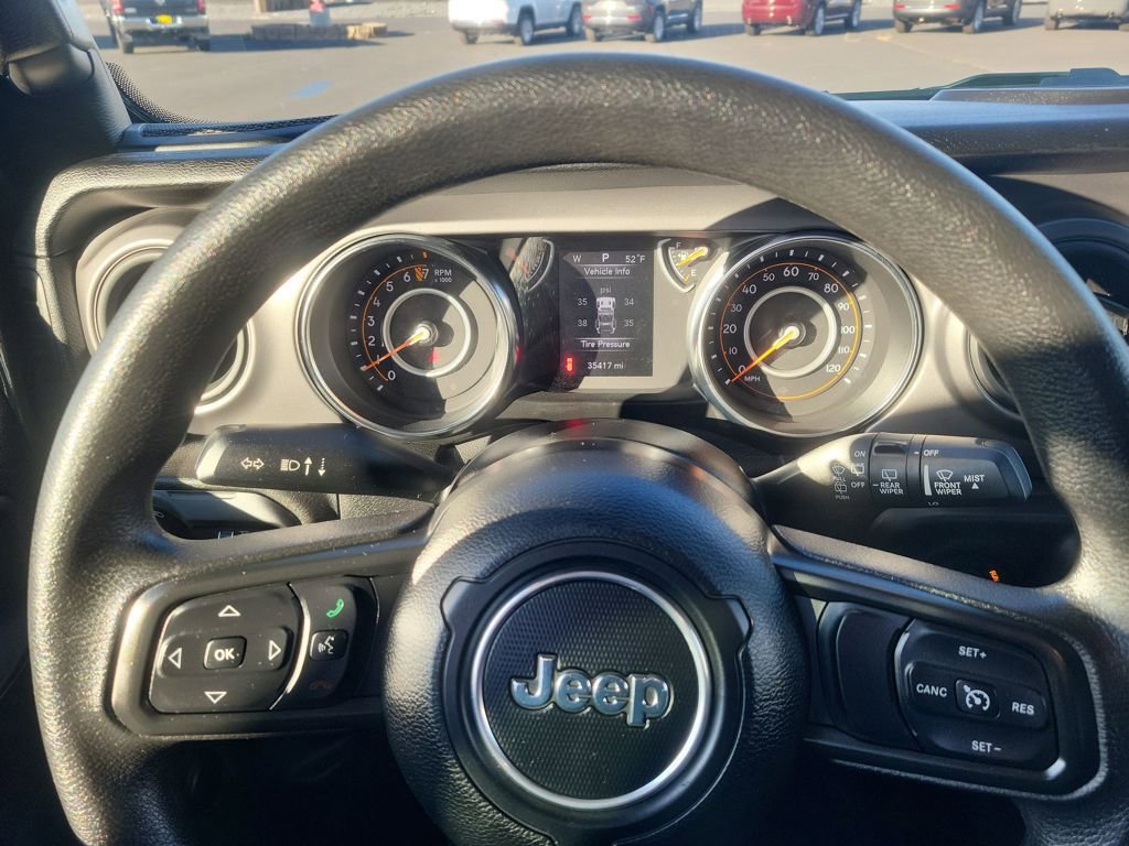 Used 2021 Jeep Wrangler Unlimited Sport image 14