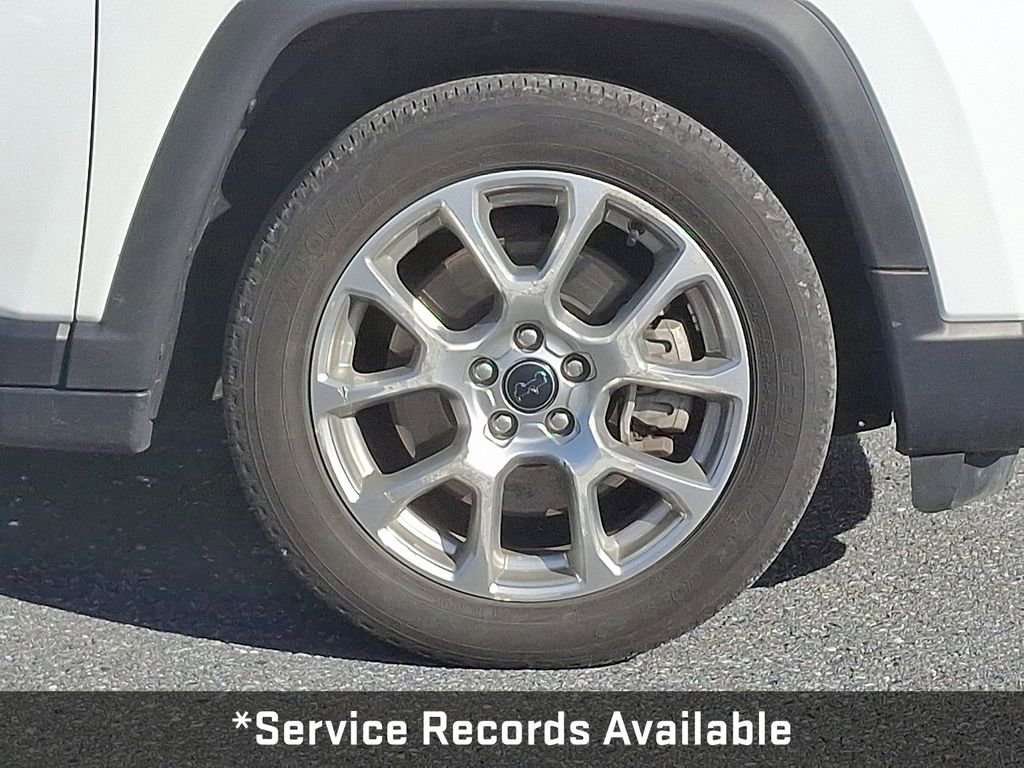 Used 2025 Jeep Compass Limited image 10