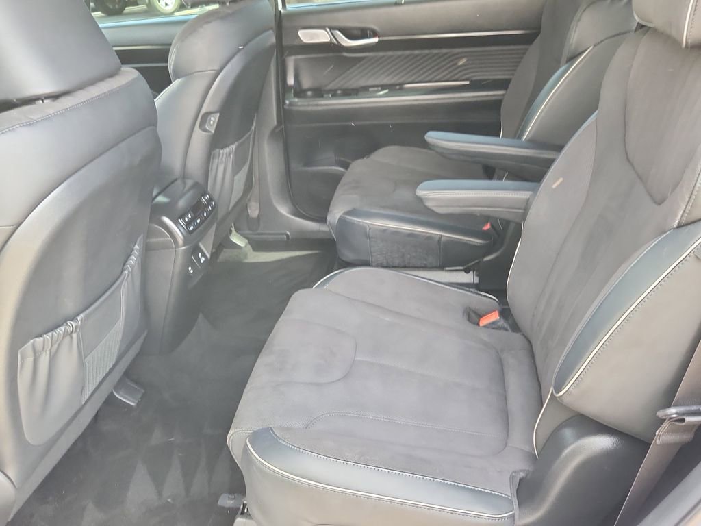 Used 2024 Hyundai Palisade Calligraphy AWD/4WD image 9