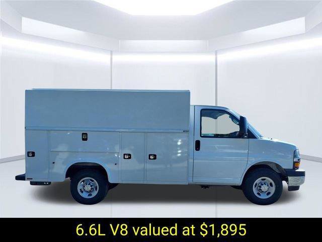 New 2026 Chevrolet Express 3500 w/ Power Convenience Package RWD image 2