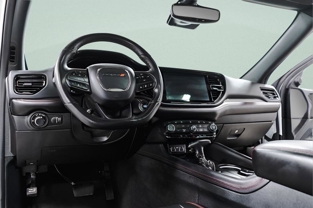 Used 2025 Dodge Durango R/T image 30