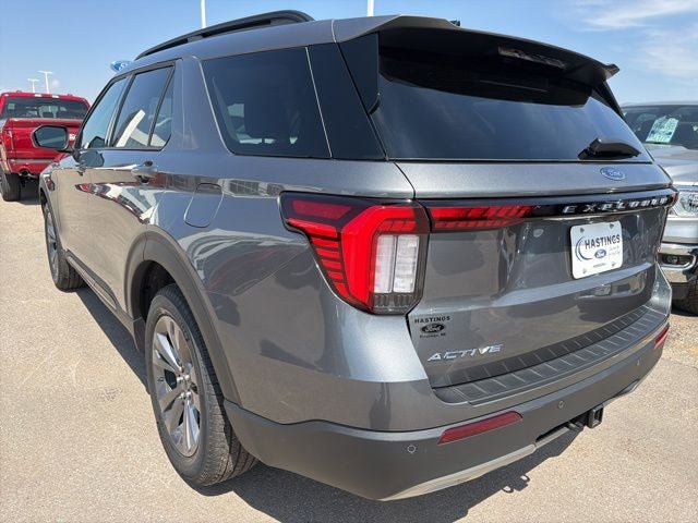 New 2026 Ford Explorer Active w/ Active Comfort Package AWD/4WD image 4