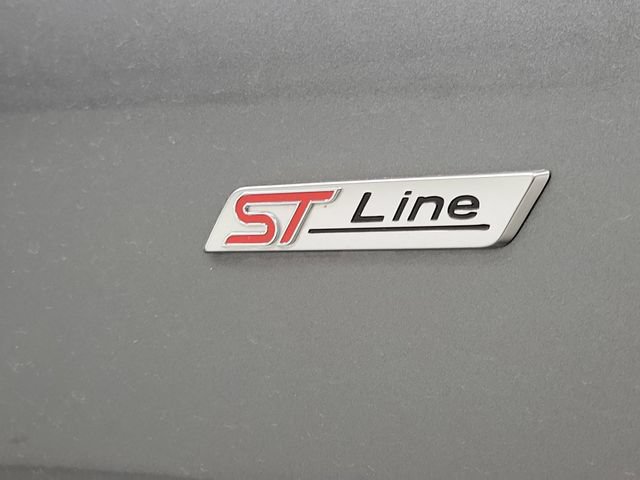 Used 2024 Ford Escape ST-Line w/ Tech Pack #1 AWD/4WD image 6