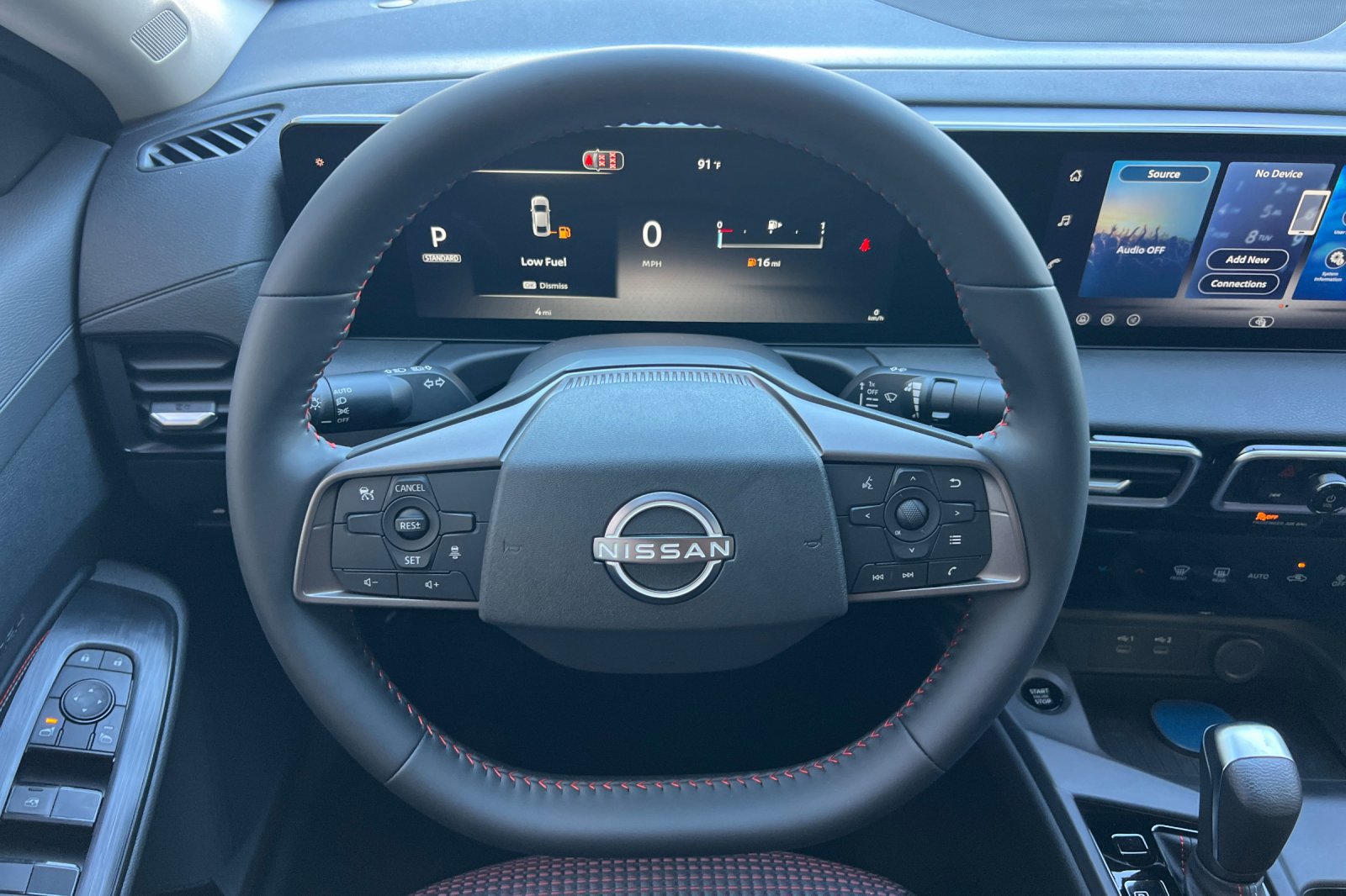 New 2027 Nissan Sentra SR w/ Floor Mat Package FWD image 11