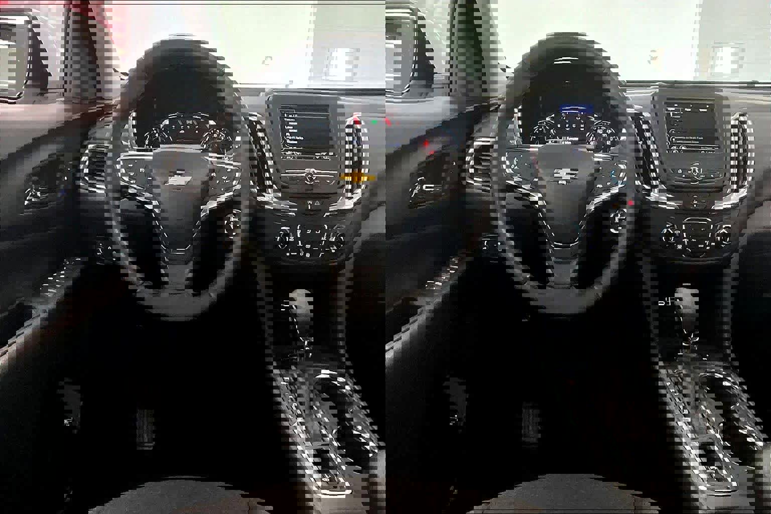 Used 2023 Chevrolet Equinox LT AWD/4WD image 12