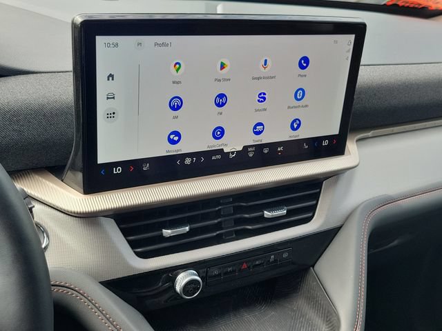 Used 2025 Ford Explorer Active w/ Active Comfort Package RWD image 8