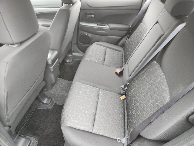Used 2026 Mitsubishi Outlander Sport SE AWD/4WD image 24