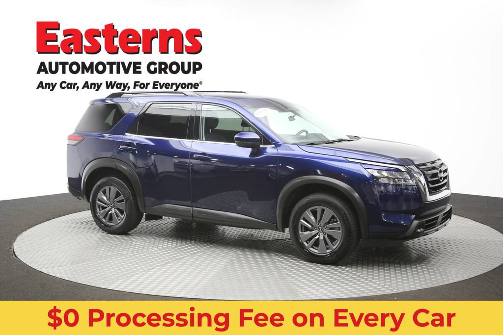 Used 2025 Nissan Pathfinder SV FWD image 47