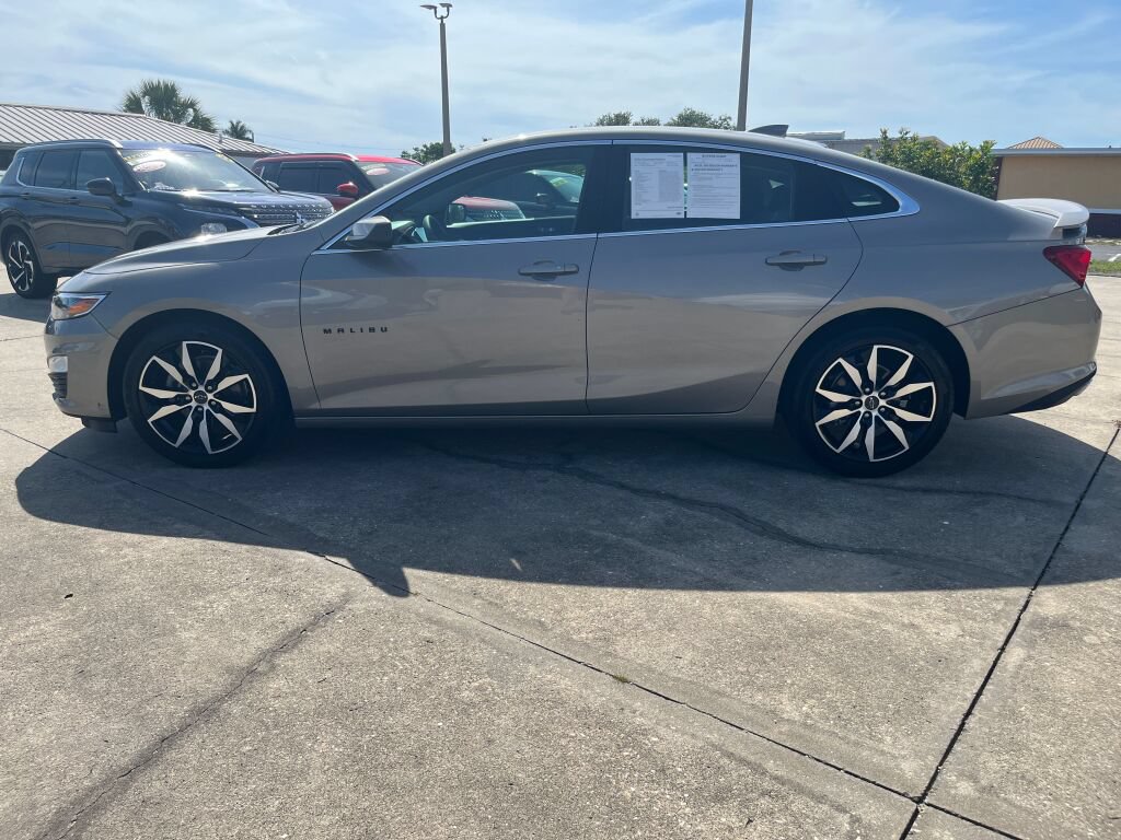 Used 2024 Chevrolet Malibu RS FWD image 6