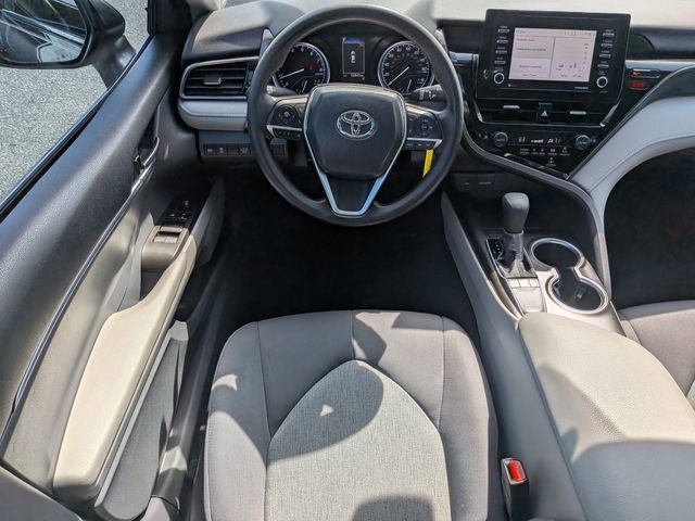 Used 2022 Toyota Camry LE image 14