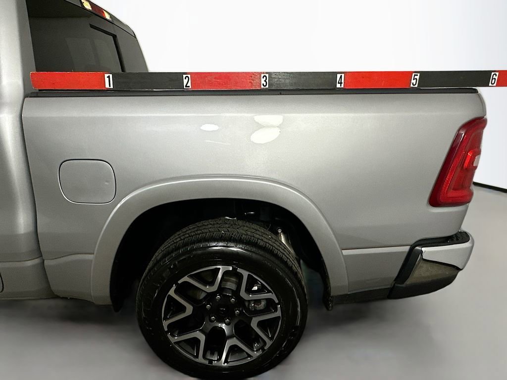 Used 2025 RAM 1500 Laramie image 32
