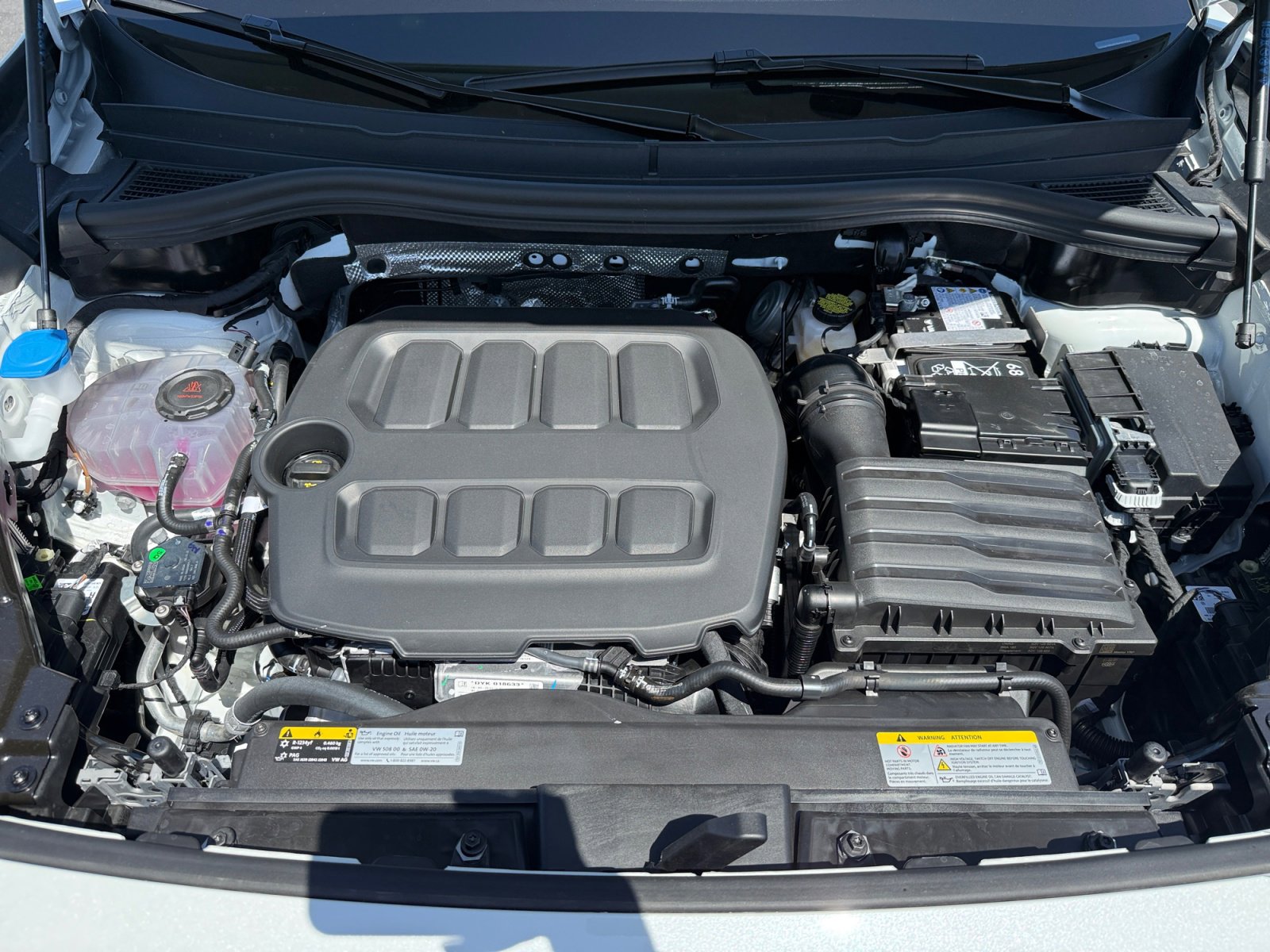 New 2026 Volkswagen Tiguan SEL R-Line AWD/4WD image 20