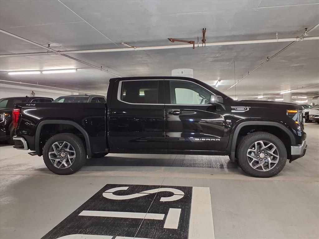 New 2025 GMC Sierra 1500 SLE image 4