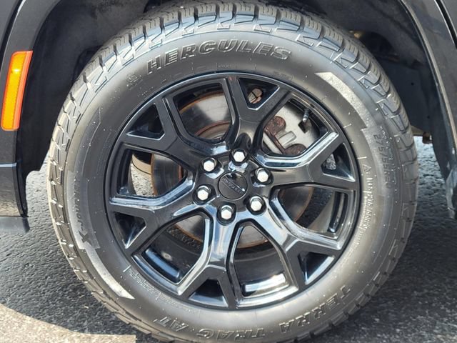 Used 2024 Jeep Wagoneer Series II AWD/4WD image 38
