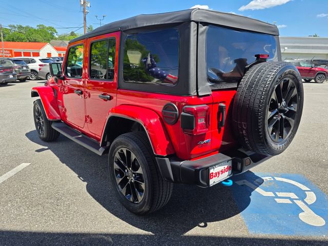 Used 2023 Jeep Wrangler Unlimited Sahara w/ Cold Weather Group AWD/4WD image 31
