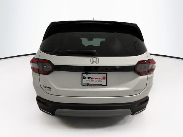 Used 2025 Honda Pilot Elite image 5