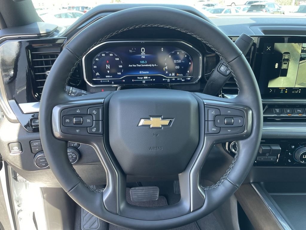 Used 2024 Chevrolet Silverado 2500 High Country w/ High Country Premium Package image 17