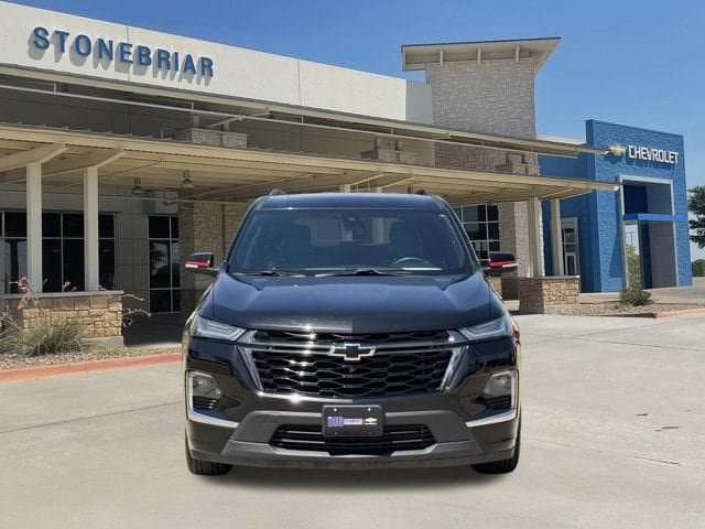 Used 2023 Chevrolet Traverse Premier w/ Redline Edition FWD image 9