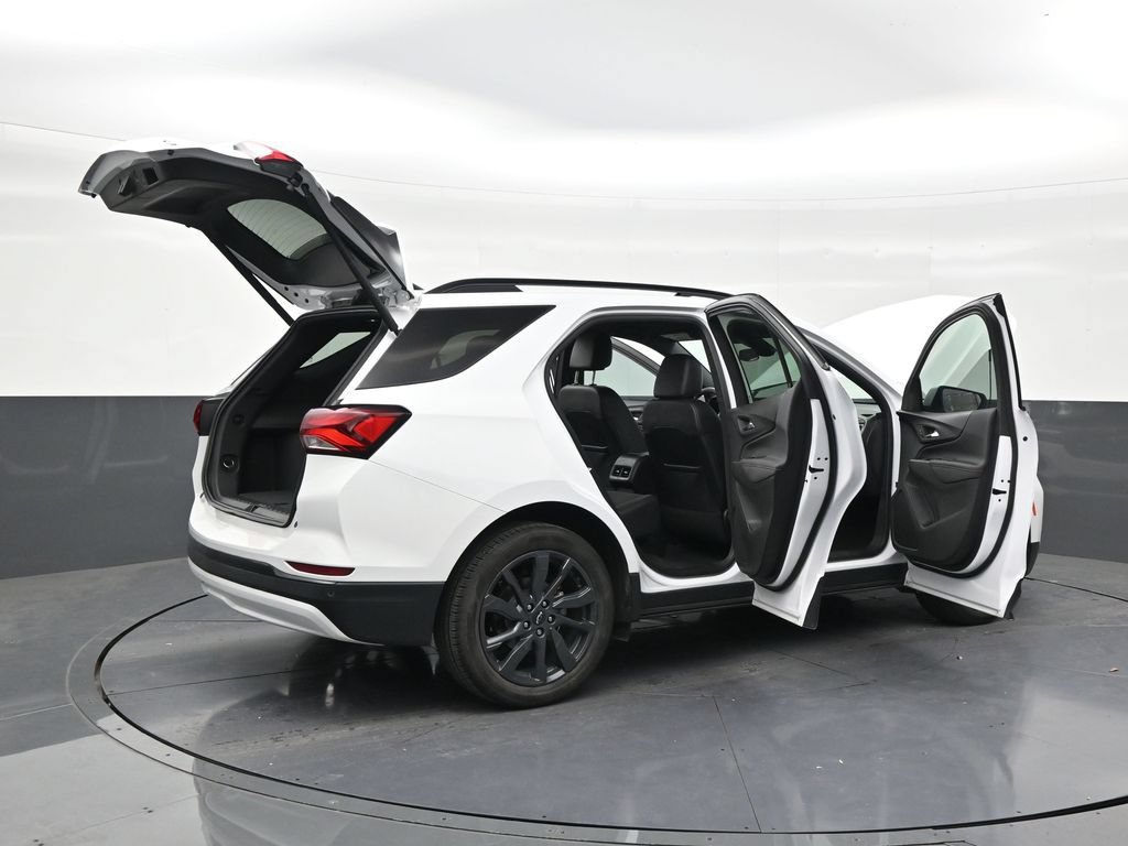 Used 2024 Chevrolet Equinox RS FWD image 27