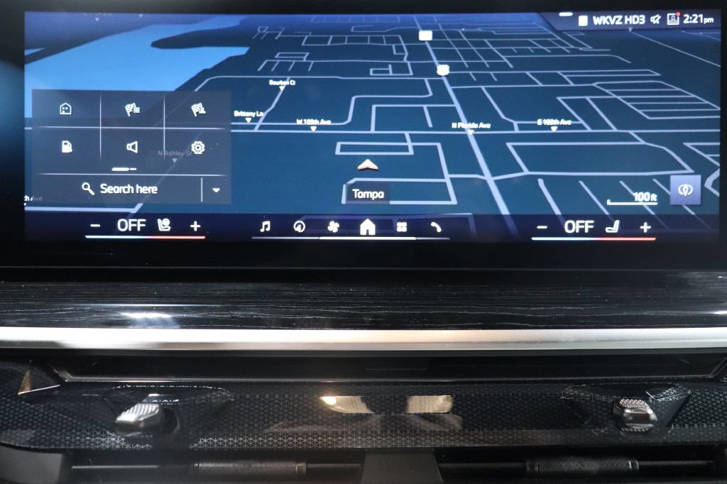 Used 2026 BMW X6 xDrive40i AWD/4WD image 27
