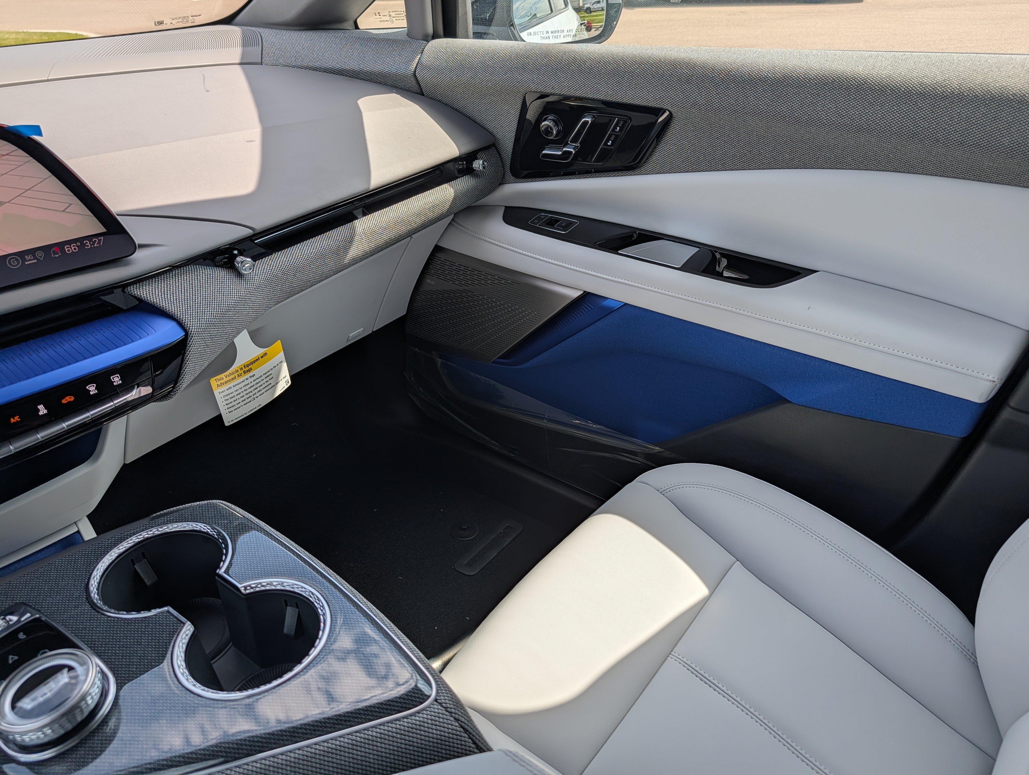 Used 2026 Cadillac Optiq Luxury 1 w/ LPO, Floor Liner Package AWD/4WD image 13