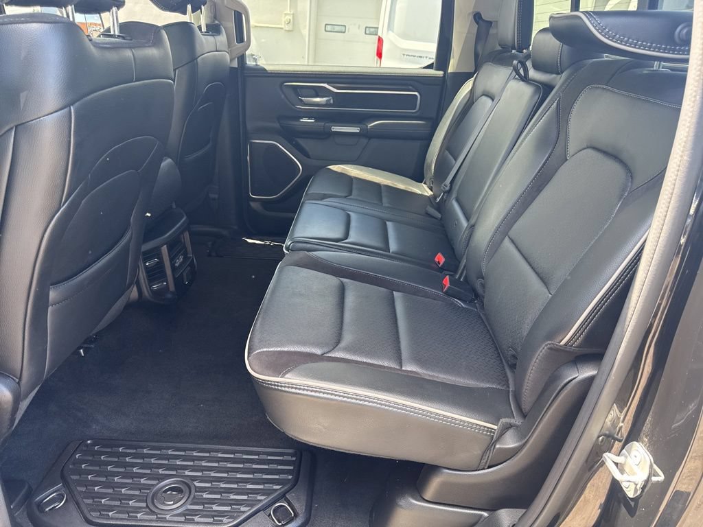 Used 2022 RAM 1500 Laramie AWD/4WD image 32
