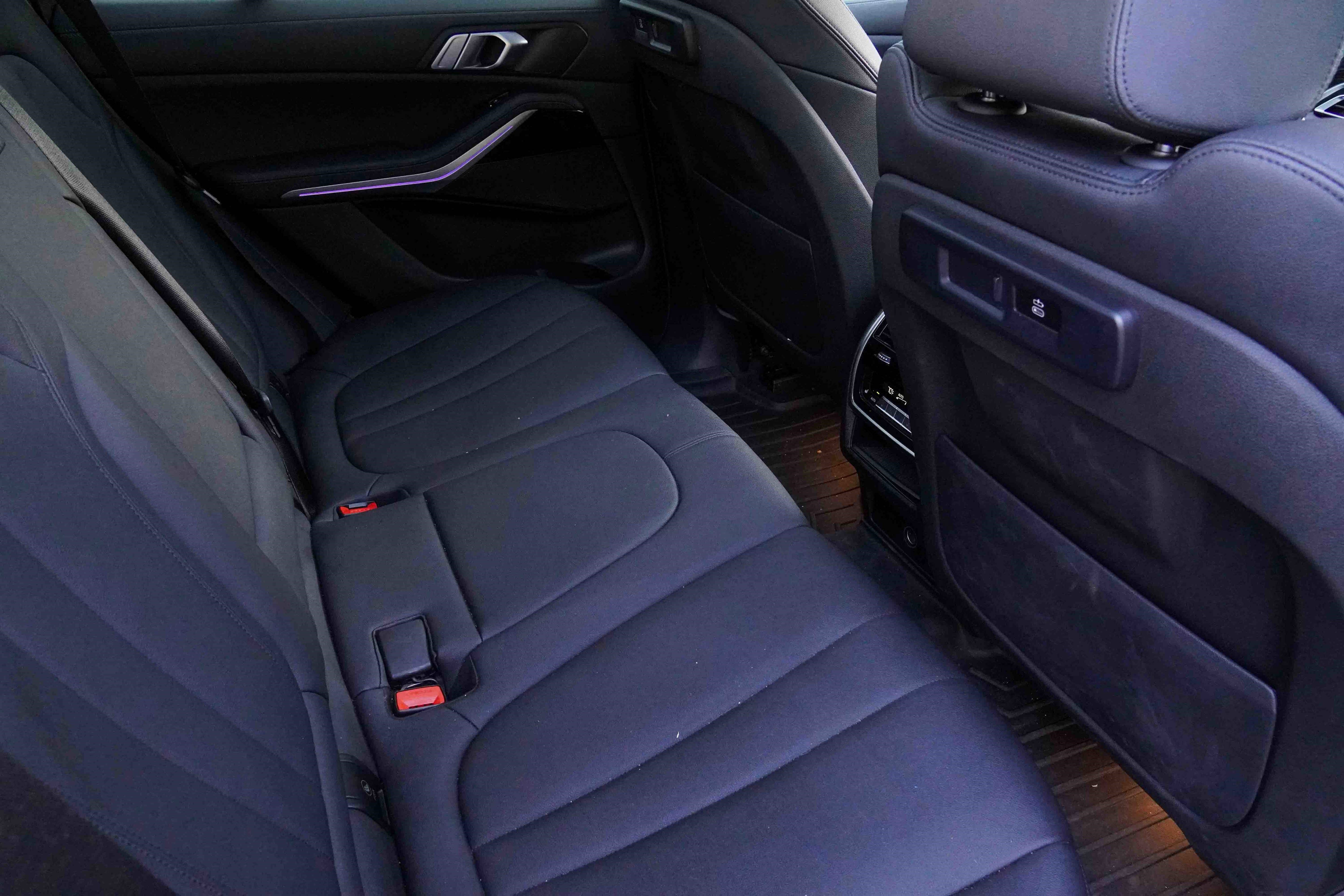 Used 2020 BMW X5 xDrive40i w/ Convenience Package image 34