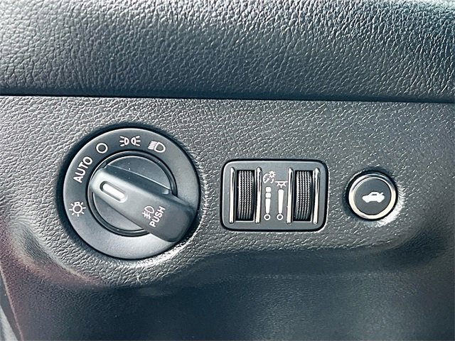 Used 2021 Dodge Challenger GT image 10