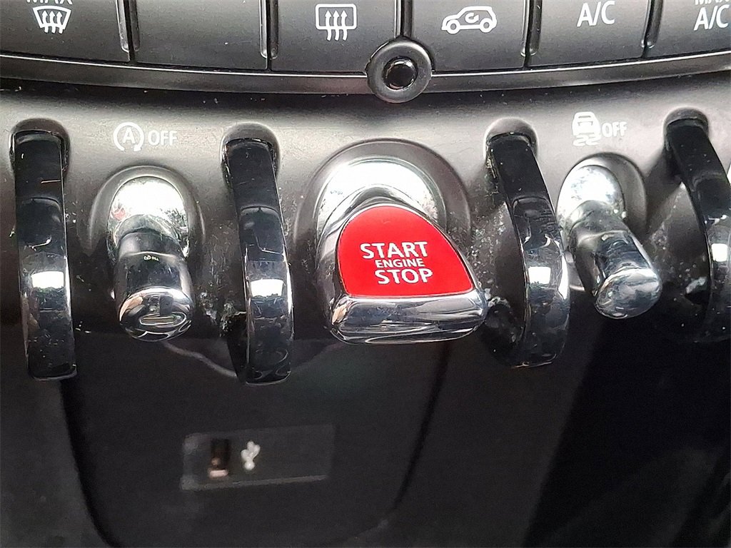 Used 2023 MINI Cooper S image 24