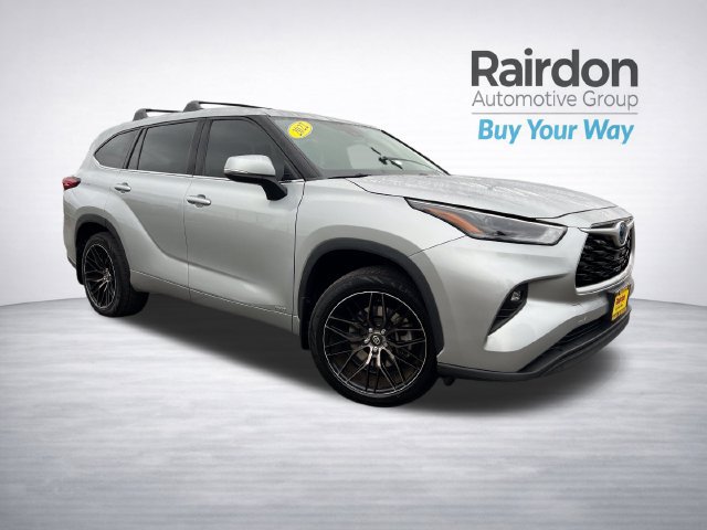 Used 2022 Toyota Highlander LE