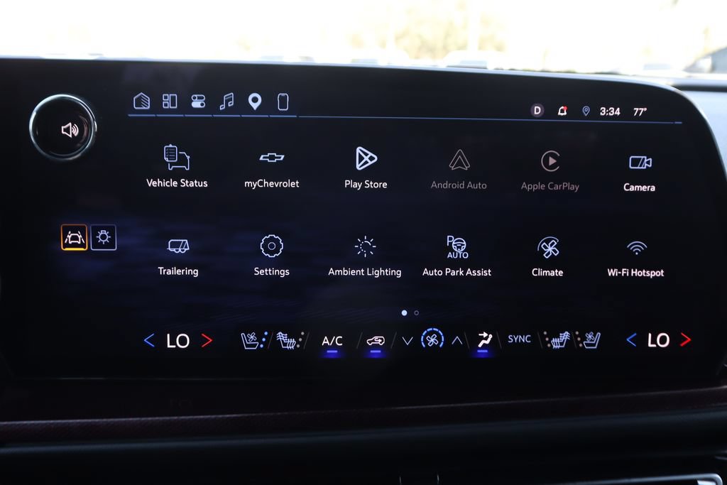 Used 2026 Chevrolet Traverse RS w/ LPO, Floor Liner Package FWD image 33