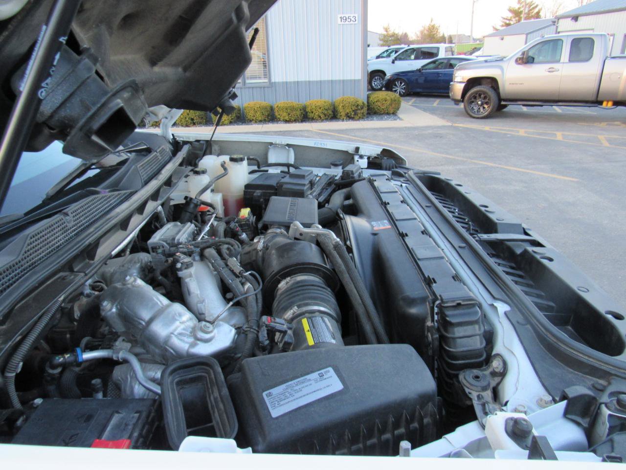 Used 2021 Chevrolet Silverado 2500 LT w/ Z71 Off-Road Package image 47