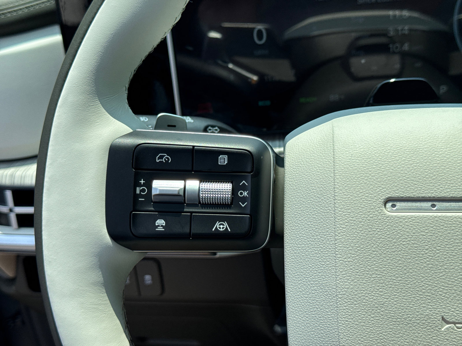 New 2025 Hyundai Santa Fe Calligraphy image 17