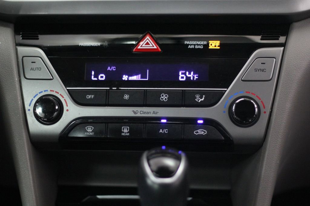 Used 2017 Hyundai Elantra SE w/ SE A/T Tech Package 03 FWD image 23