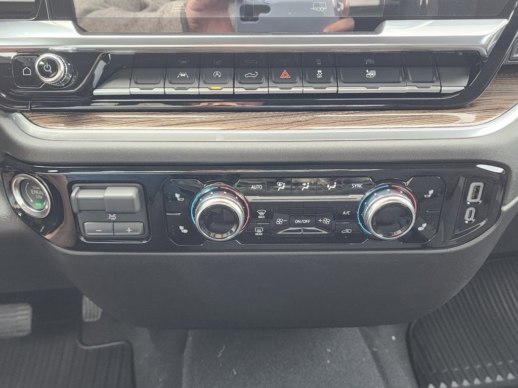 New 2026 GMC Sierra 1500 Elevation image 29