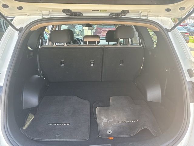 Used 2023 Hyundai Santa Fe SE image 28