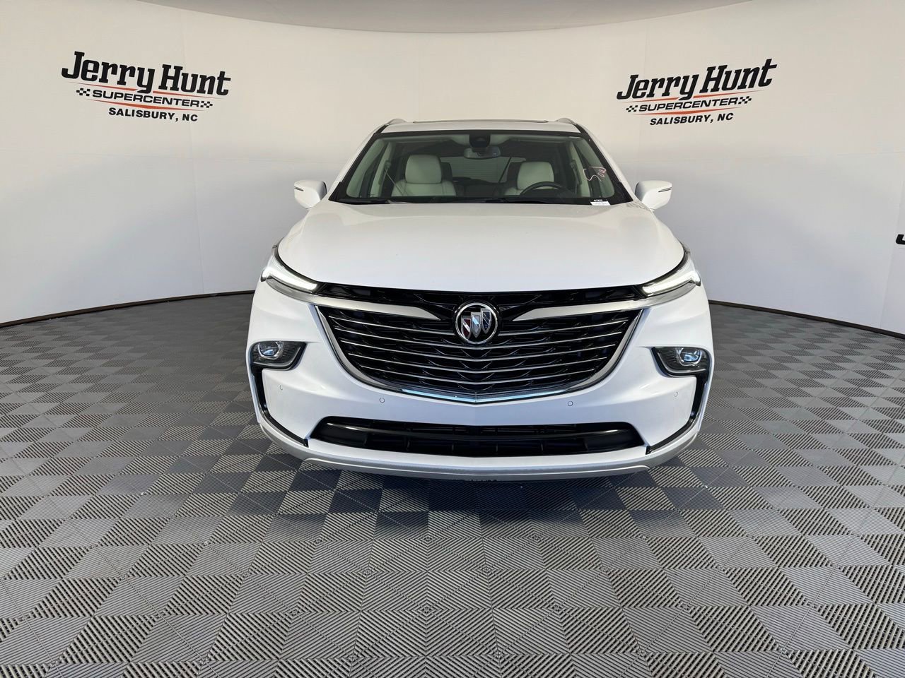 Used 2023 Buick Enclave Essence w/ Experience Buick Package image 7