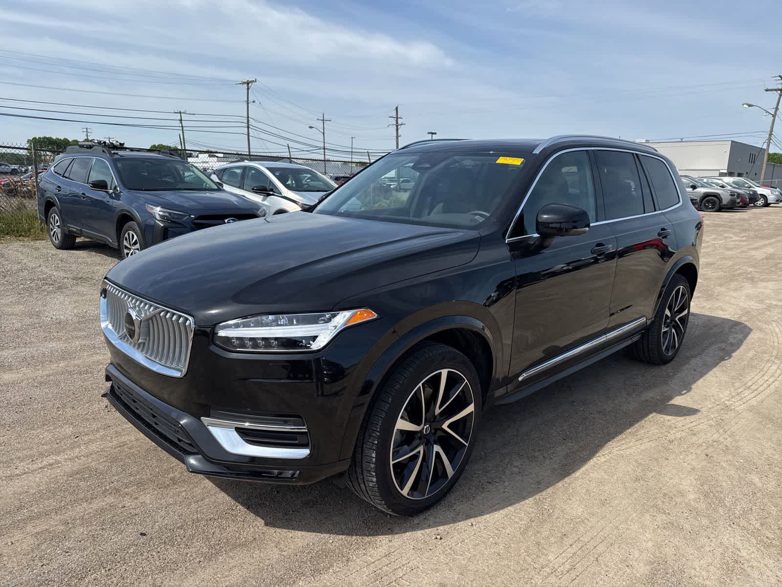 Used 2024 Volvo XC90 B6 Plus w/ Protection Package Premier AWD/4WD video 1