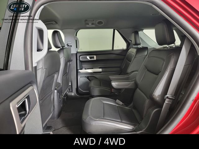 Used 2024 Ford Explorer XLT w/ Equipment Group 202A AWD/4WD image 15