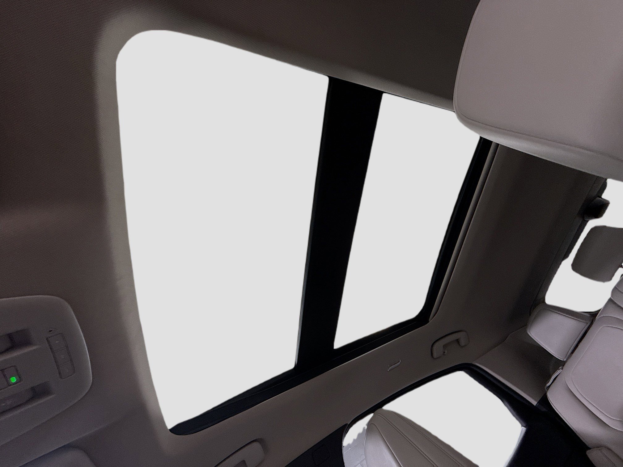 Used 2023 Nissan Ariya FWD image 52