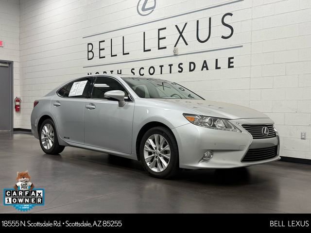 Used 2013 Lexus ES 300h w/ Luxury Pkg image 1