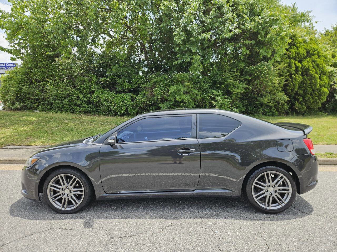 Used 2012 Scion tC FWD image 2