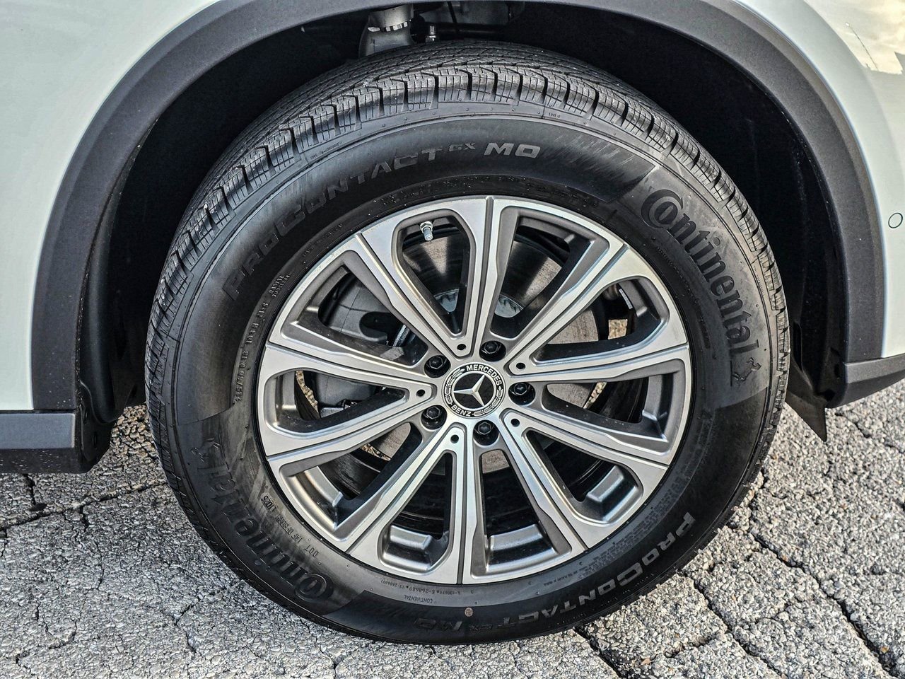 New 2025 Mercedes-Benz GLC 300 4MATIC image 10