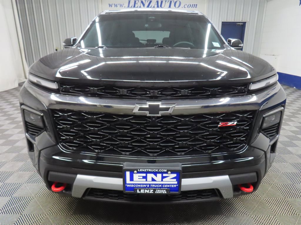 Used 2024 Chevrolet Traverse Z71 w/ LPO, Floor Liner Package AWD/4WD image 55