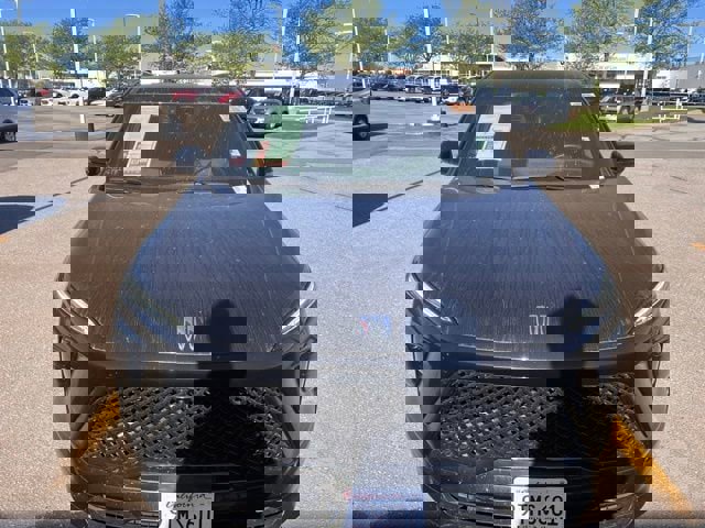 Used 2025 Buick Enclave Sport Touring AWD/4WD image 2